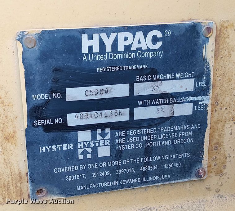 image for item FK0631 Hyster C530A pneumatic roller