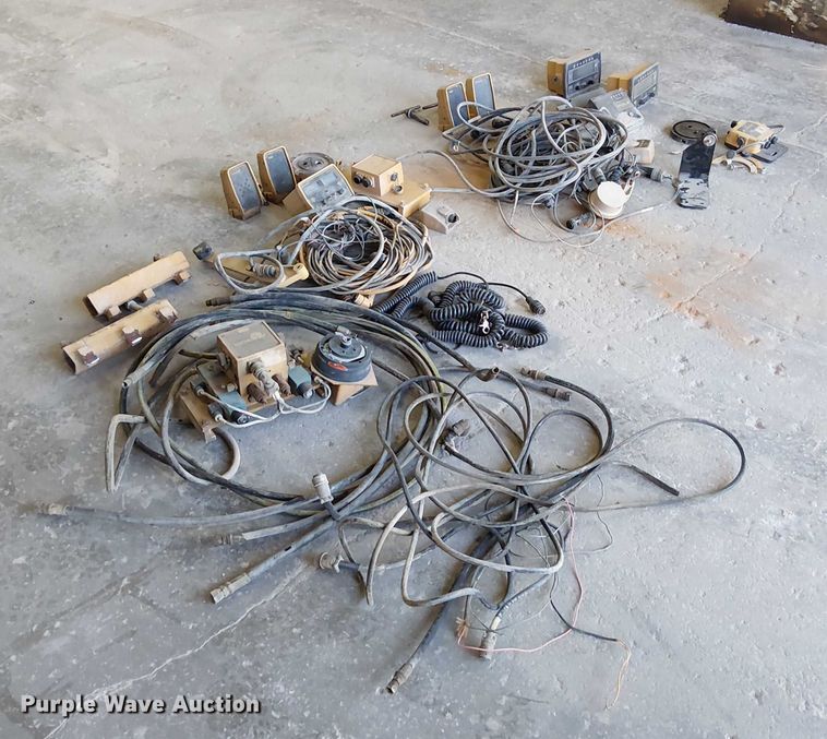 image for item FK0633 TopCon grade control parts