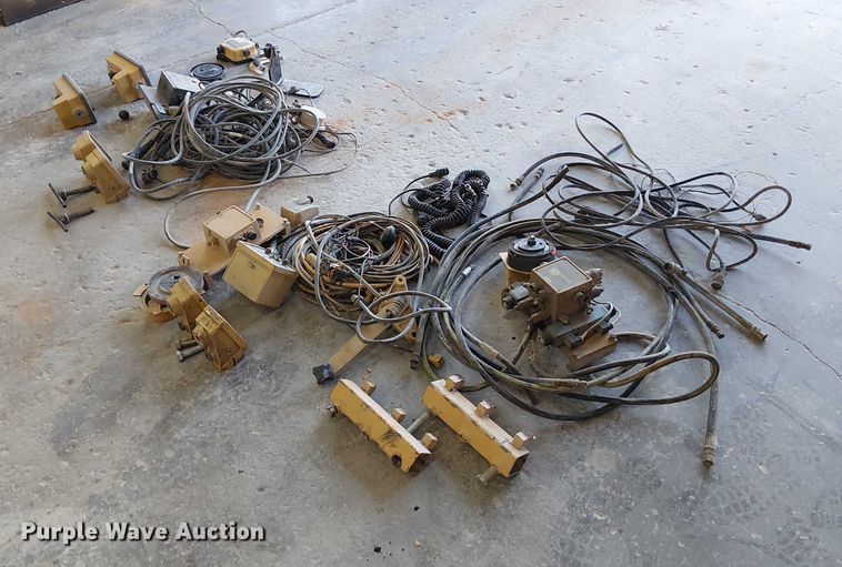 image for item FK0633 TopCon grade control parts