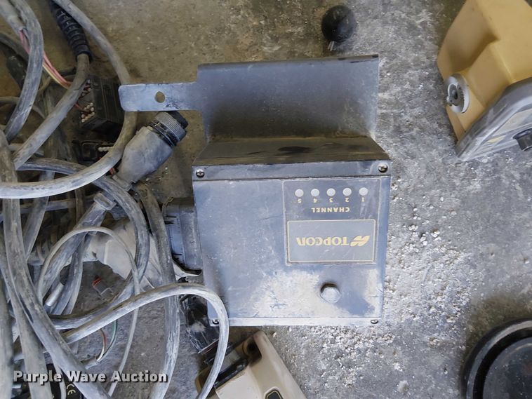 image for item FK0633 TopCon grade control parts