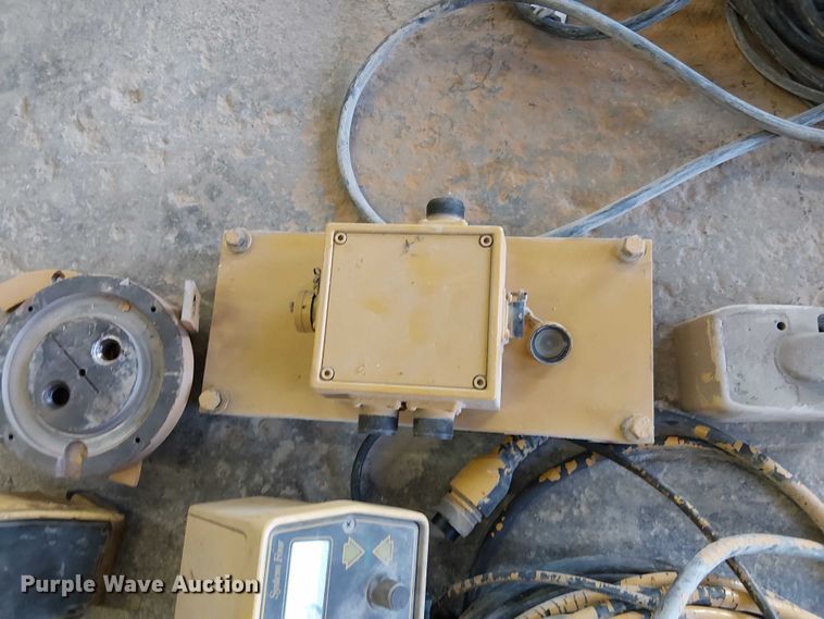 image for item FK0633 TopCon grade control parts