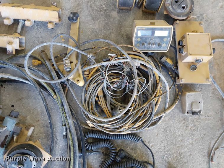 image for item FK0633 TopCon grade control parts