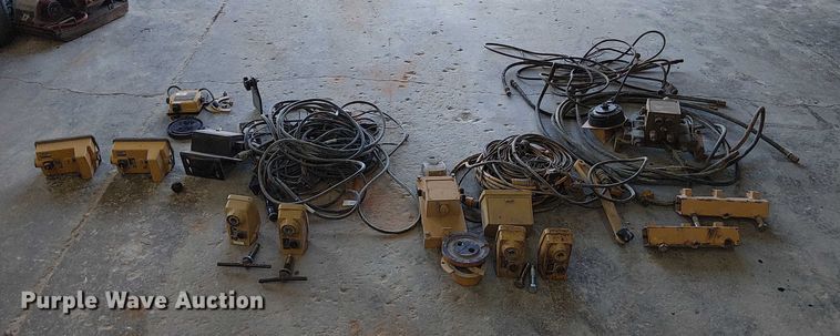 image for item FK0633 TopCon grade control parts