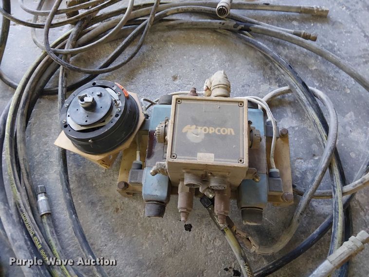 image for item FK0633 TopCon grade control parts