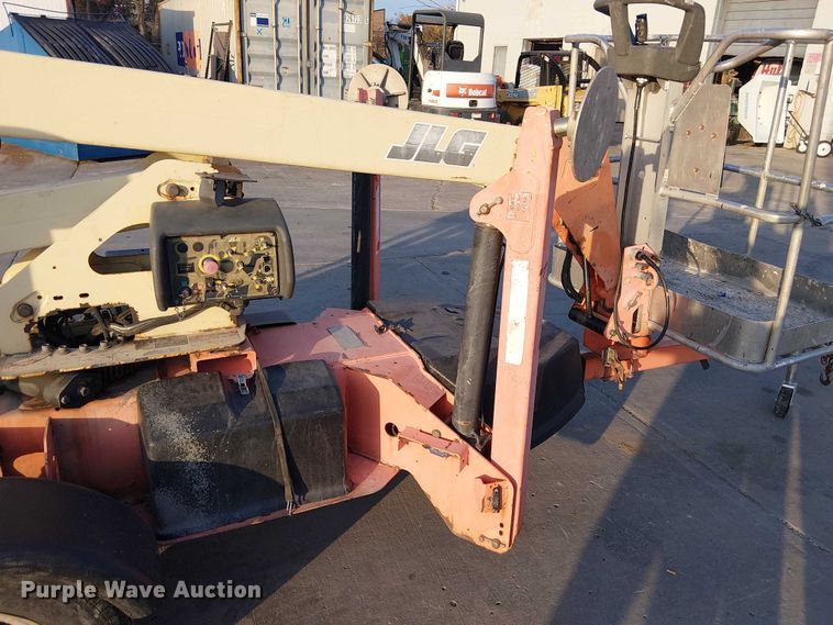 image for item FK0656 2006 JLG  T350 boom lift