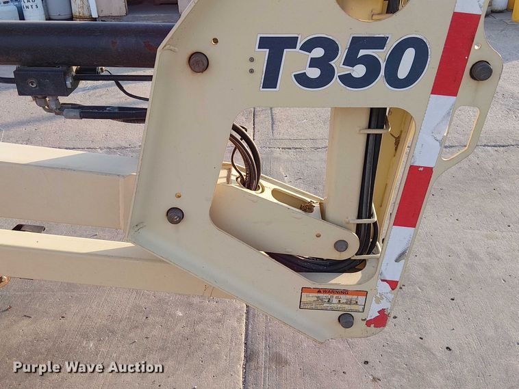 image for item FK0656 2006 JLG  T350 boom lift