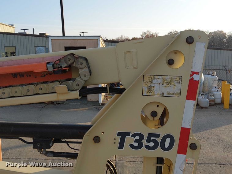 image for item FK0656 2006 JLG  T350 boom lift