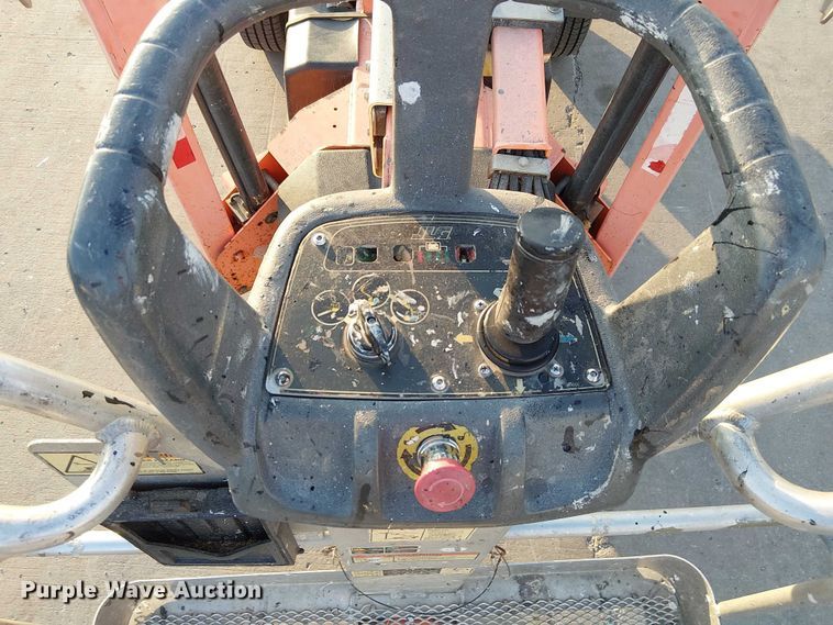 image for item FK0656 2006 JLG  T350 boom lift