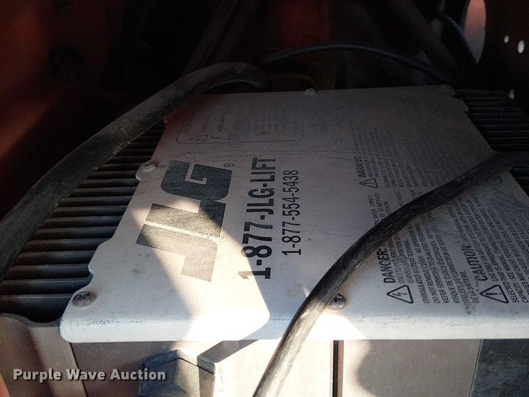 image for item FK0656 2006 JLG  T350 boom lift