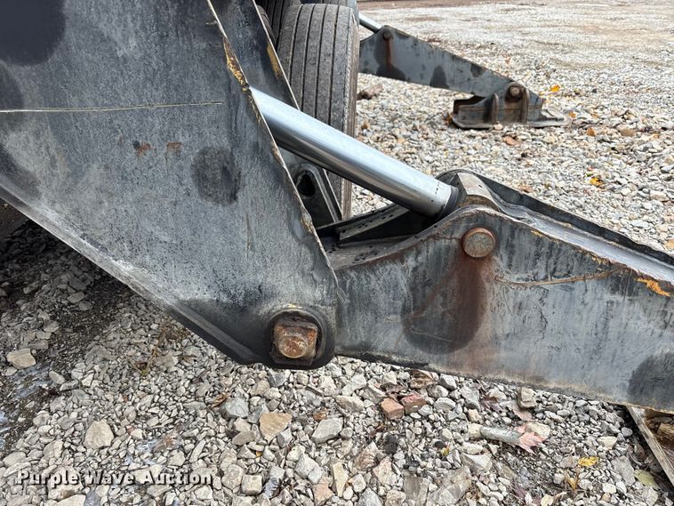 image for item FK1025 2011 John Deere 437D log loader