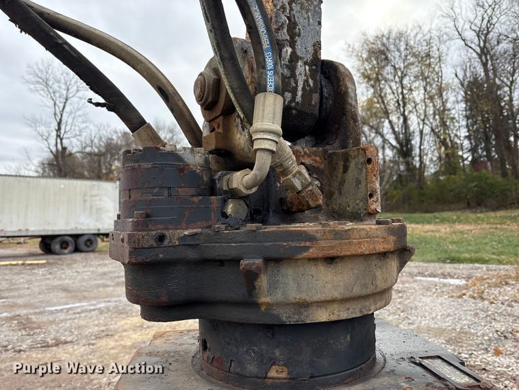 image for item FK1025 2011 John Deere 437D log loader