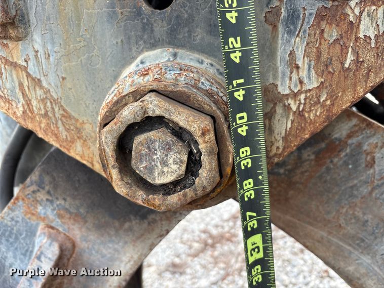 image for item FK1025 2011 John Deere 437D log loader