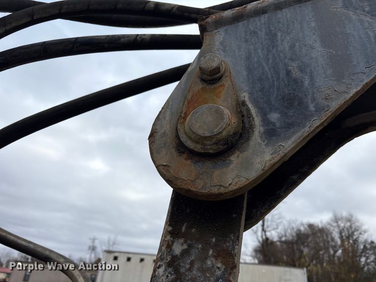 image for item FK1025 2011 John Deere 437D log loader