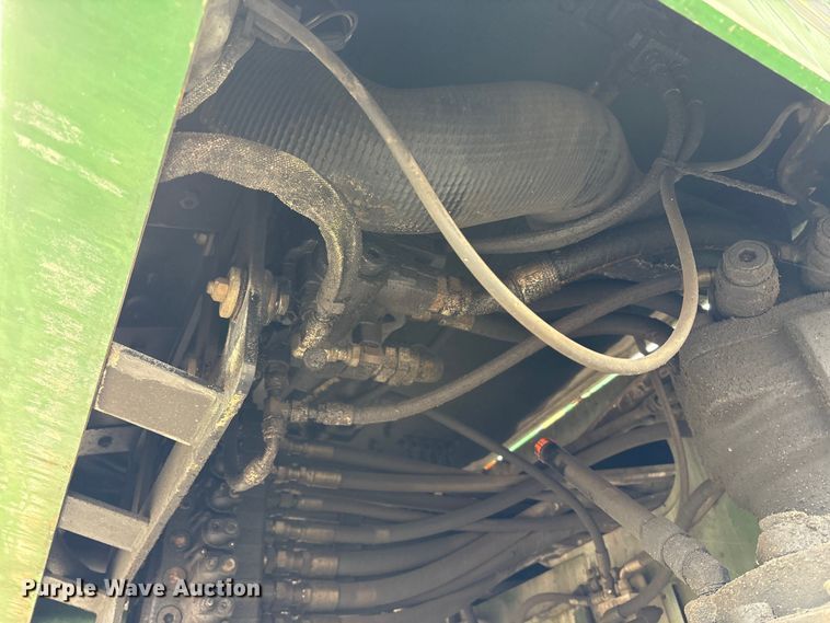 image for item FK1025 2011 John Deere 437D log loader