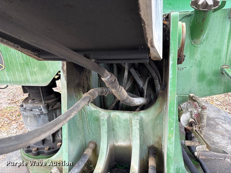 image for item FK1025 2011 John Deere 437D log loader