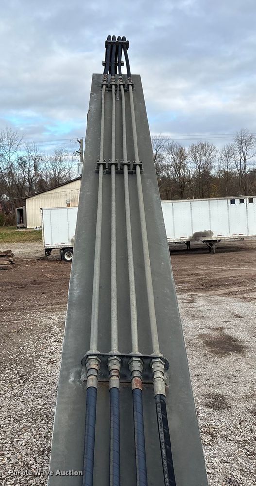 image for item FK1025 2011 John Deere 437D log loader