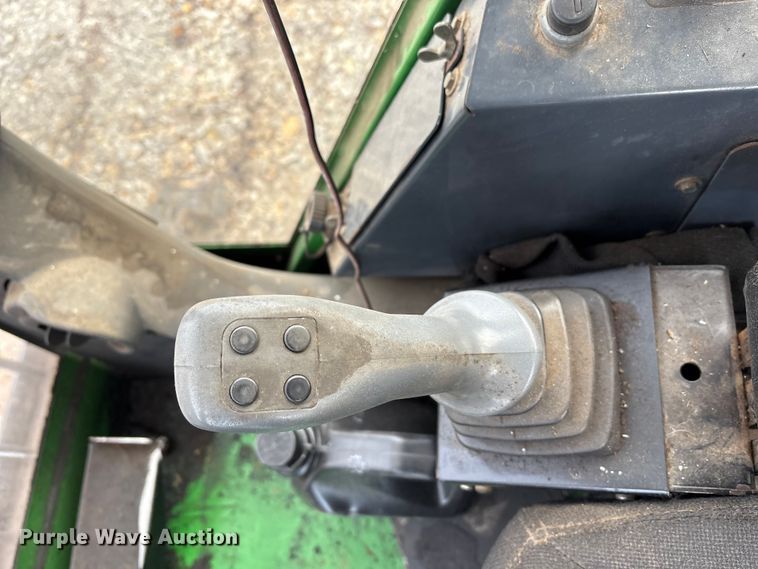 image for item FK1025 2011 John Deere 437D log loader