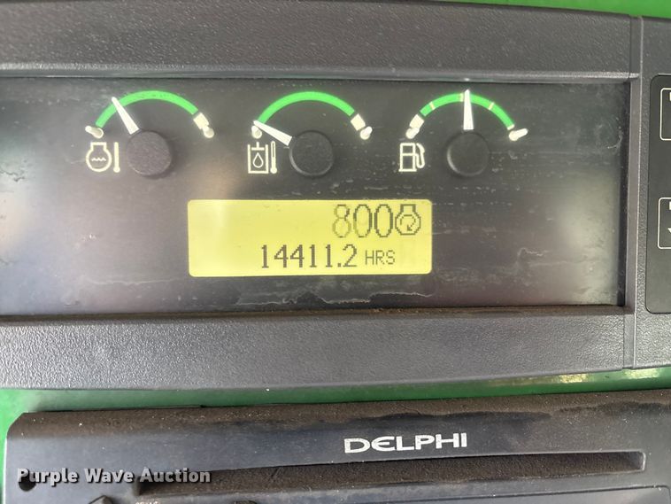 image for item FK1025 2011 John Deere 437D log loader