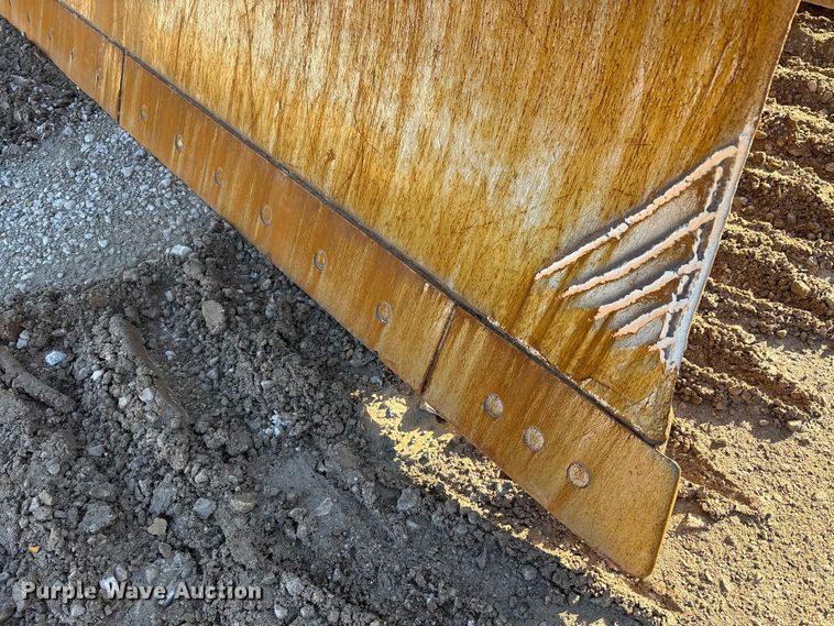 image for item FK1026 2003 Caterpillar D4G XL dozer