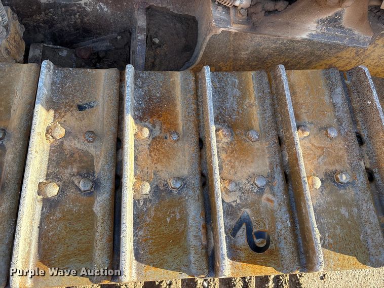 image for item FK1026 2003 Caterpillar D4G XL dozer