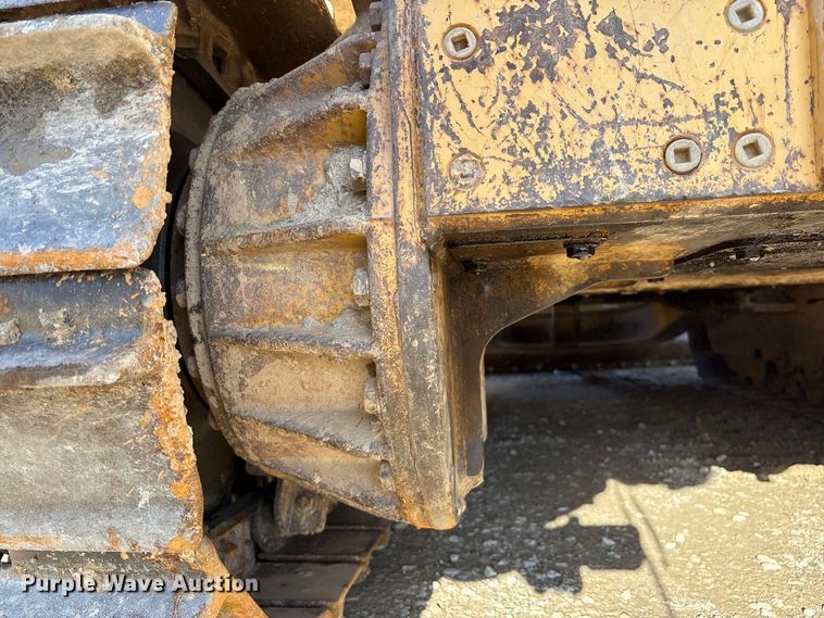 image for item FK1026 2003 Caterpillar D4G XL dozer