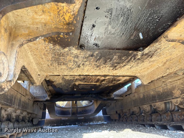 image for item FK1026 2003 Caterpillar D4G XL dozer