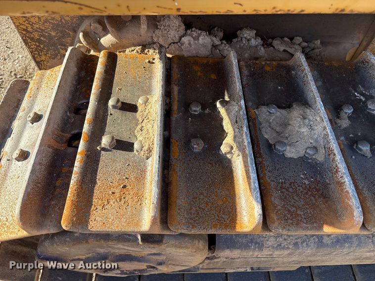 image for item FK1026 2003 Caterpillar D4G XL dozer