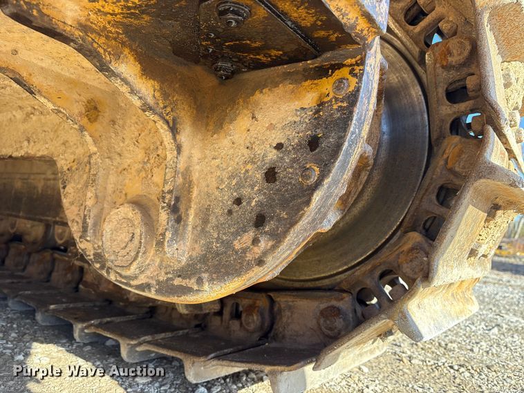 image for item FK1026 2003 Caterpillar D4G XL dozer