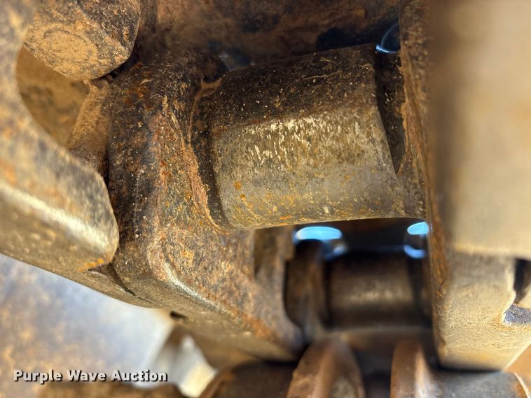 image for item FK1026 2003 Caterpillar D4G XL dozer