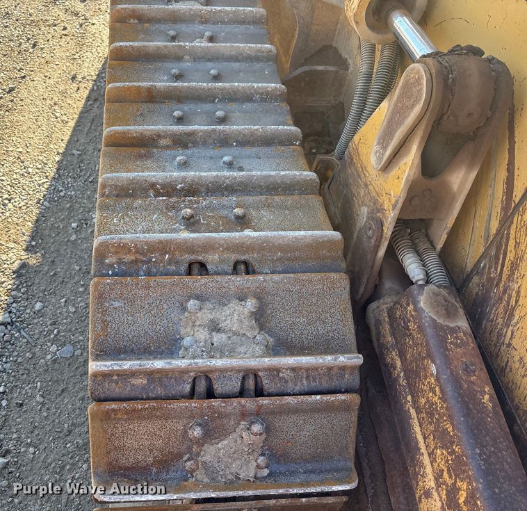 image for item FK1026 2003 Caterpillar D4G XL dozer