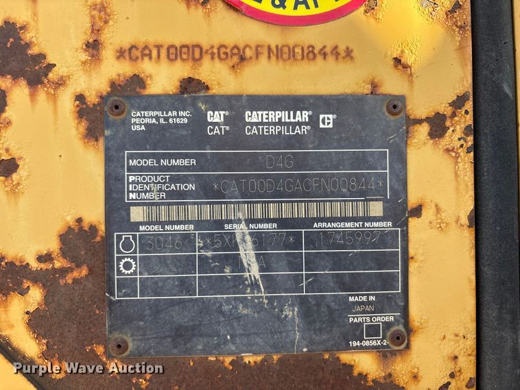 image for item FK1026 2003 Caterpillar D4G XL dozer