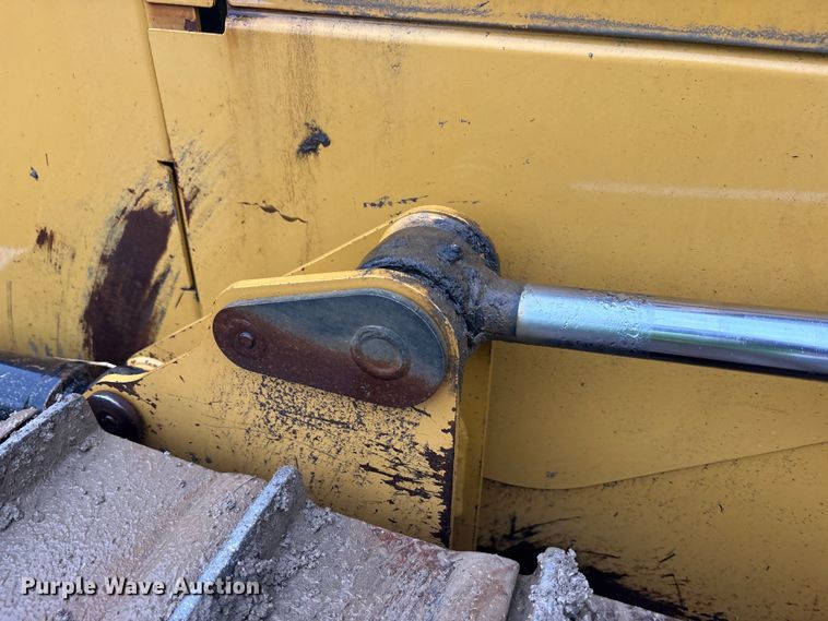 image for item FK1029 2017 Caterpillar D5K2 LGP dozer