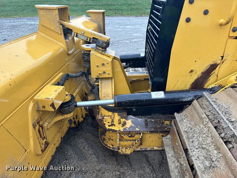 image for item FK1029 2017 Caterpillar D5K2 LGP dozer