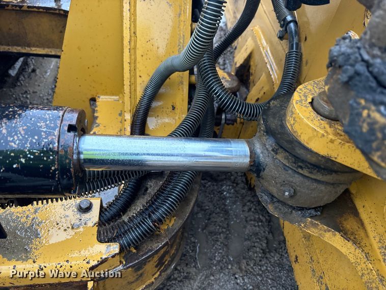 image for item FK1029 2017 Caterpillar D5K2 LGP dozer