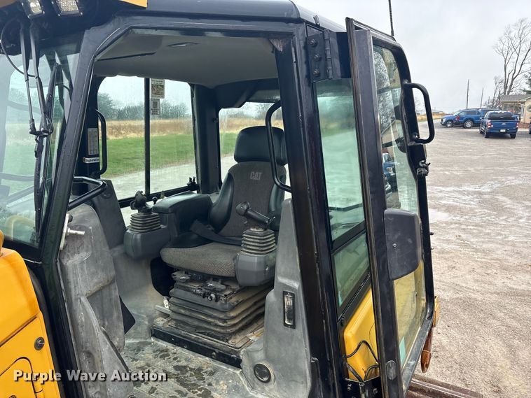 image for item FK1029 2017 Caterpillar D5K2 LGP dozer