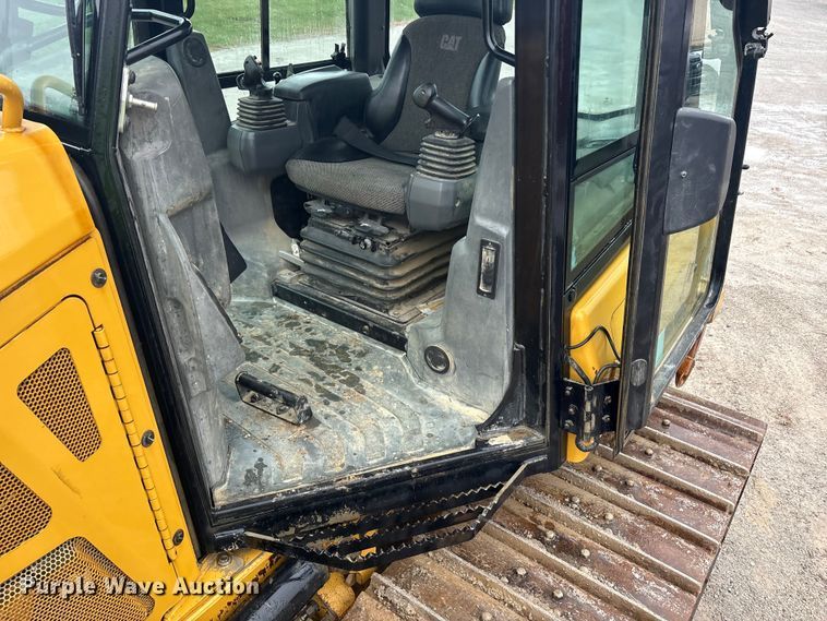 image for item FK1029 2017 Caterpillar D5K2 LGP dozer