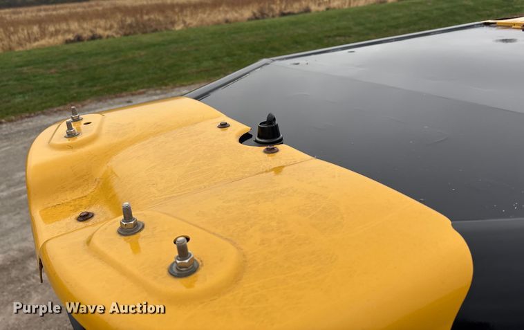 image for item FK1029 2017 Caterpillar D5K2 LGP dozer