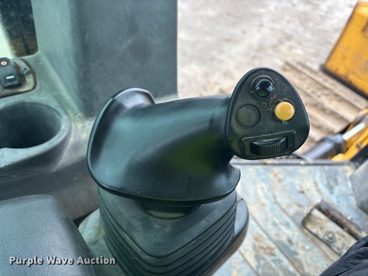 image for item FK1029 2017 Caterpillar D5K2 LGP dozer