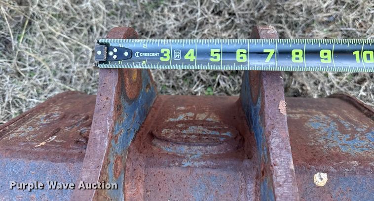 image for item HI9353 Tooth-Pro 3FB24 excavator bucket