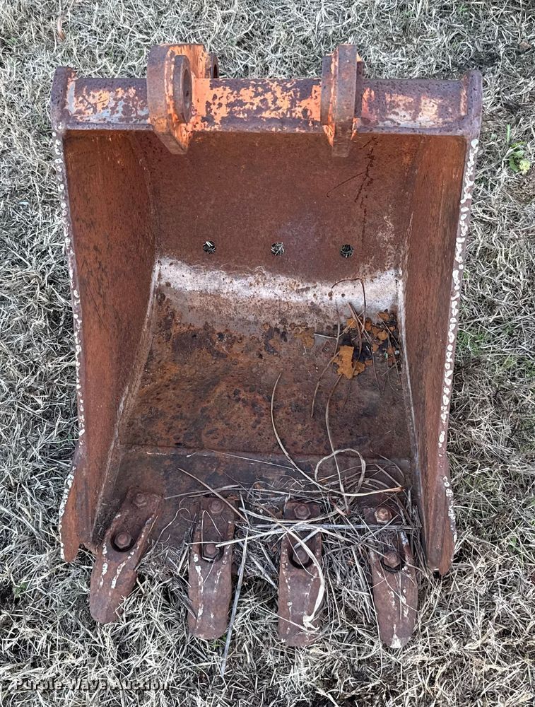 image for item HI9354 Excavator bucket