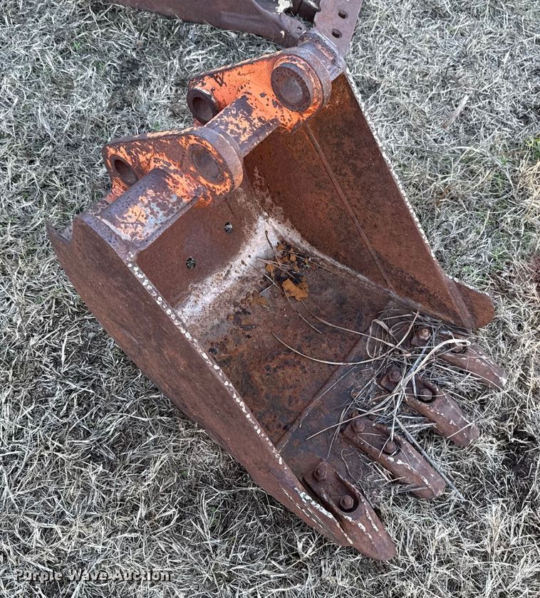 image for item HI9354 Excavator bucket