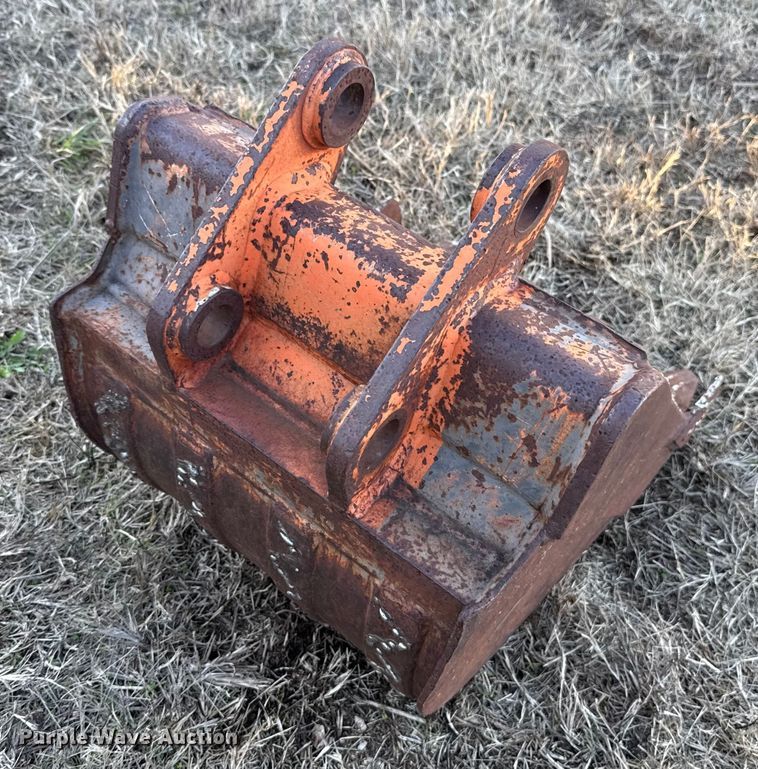 image for item HI9354 Excavator bucket