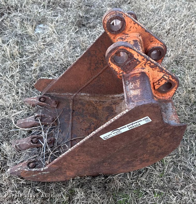 image for item HI9354 Excavator bucket