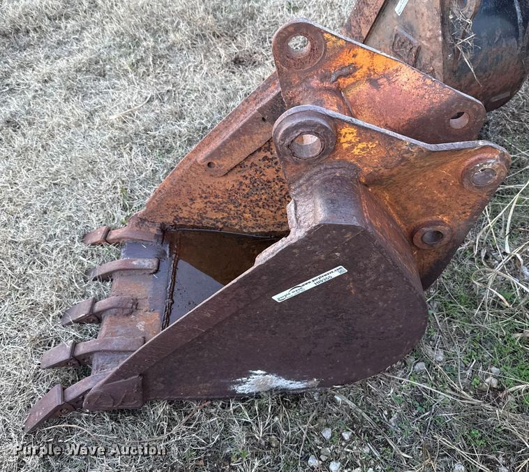 image for item HI9355 Excavator bucket