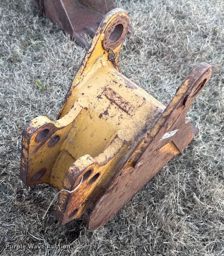 image for item HI9357 Backhoe bucket