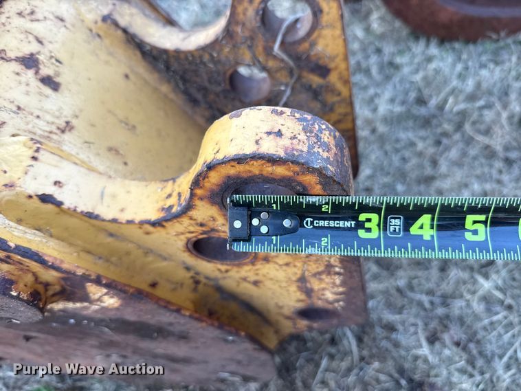 image for item HI9357 Backhoe bucket