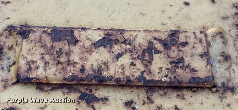 image for item HI9357 Backhoe bucket