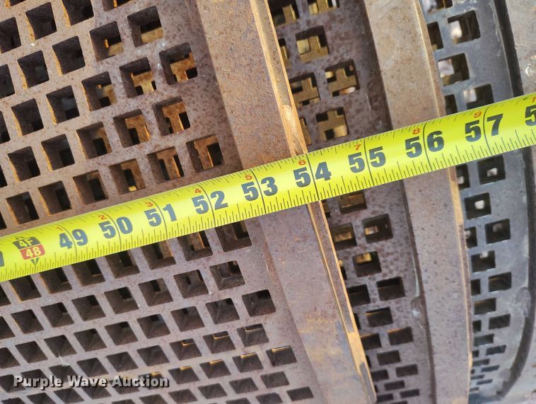 image for item IH9344 Mobark 1300A (4) 1/2