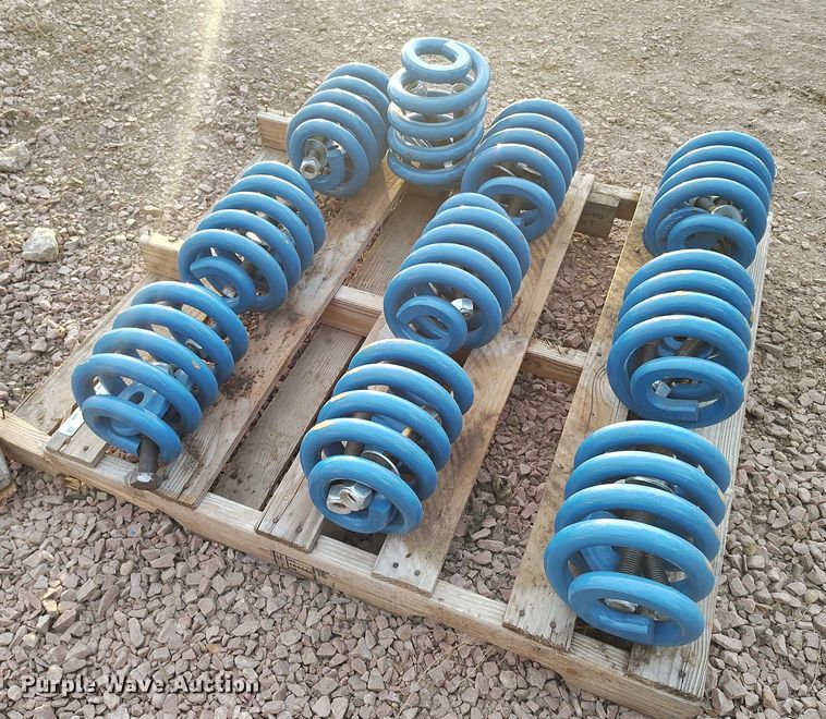 image for item IH9345 (10) screen shaker deck coil springs
