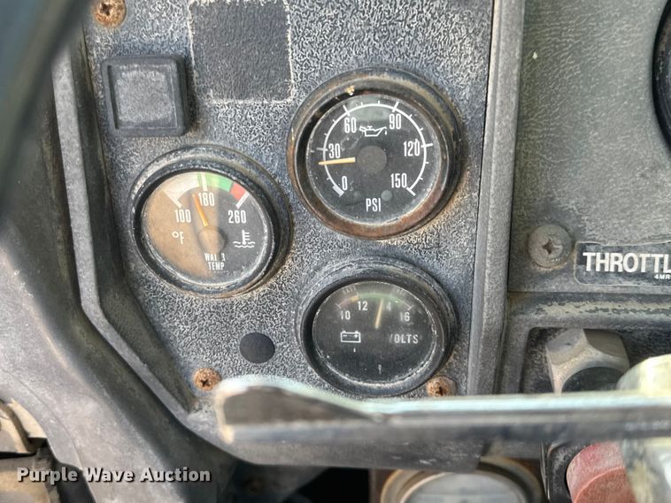 image for item NA9843 1995 Mack RD690S ready mix truck